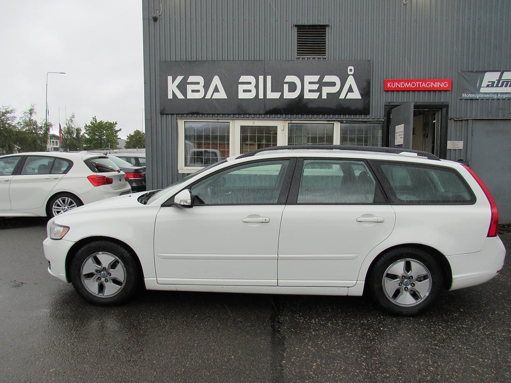 Volvo V50 1.6 DRIVe 115hk Kinetic Euro5 Drag 0%Ränta