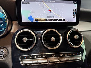 SUV Mercedes-Benz GLC 18 av 19