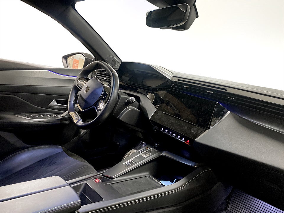 Bild på Peugeot 308 5D GT Hybrid 225hk Aut - B-KAMERA, CARPLAY