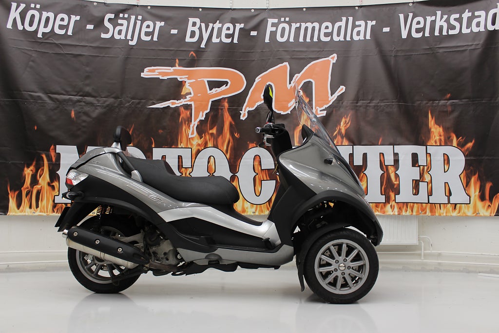 Piaggio MP3 400 LT
