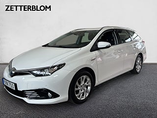 Kombi Toyota Auris