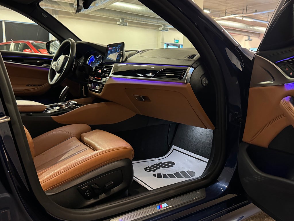BMW 540d xDrive Touring Steptronic, 8-trins, 320ps, 2018