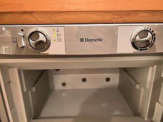 Husbil-halvintegrerad Kabe TM 750 GB 17 av 27