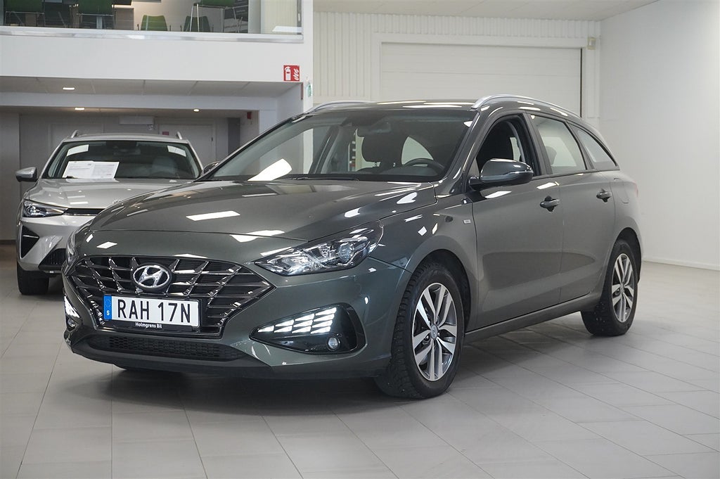 Hyundai i30 Kombi 1.0 T-GDi MHEV Essential 120 hk Aut | Ränta 2,99%