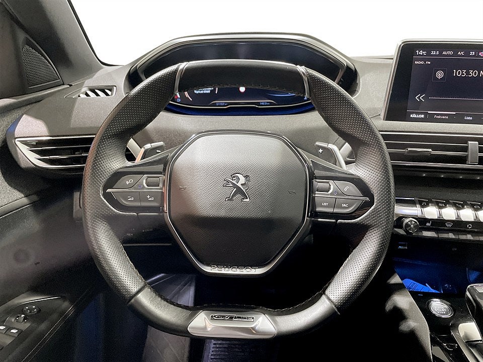 Bild på Peugeot 3008 GT-Line 1.2 PT 130hk Aut - B-KAMERA, CARPLAY