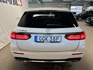 Mercedes-Benz E 300T de 9GTronic AMG Line 360/Drag/MOMS/Navi