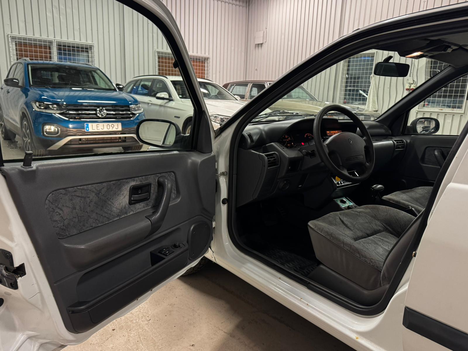 Renault Clio 1997, bild 4/58