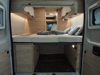 Husbil-halvintegrerad Knaus BoxStar 600 MQ Street 60 year 6 av 34