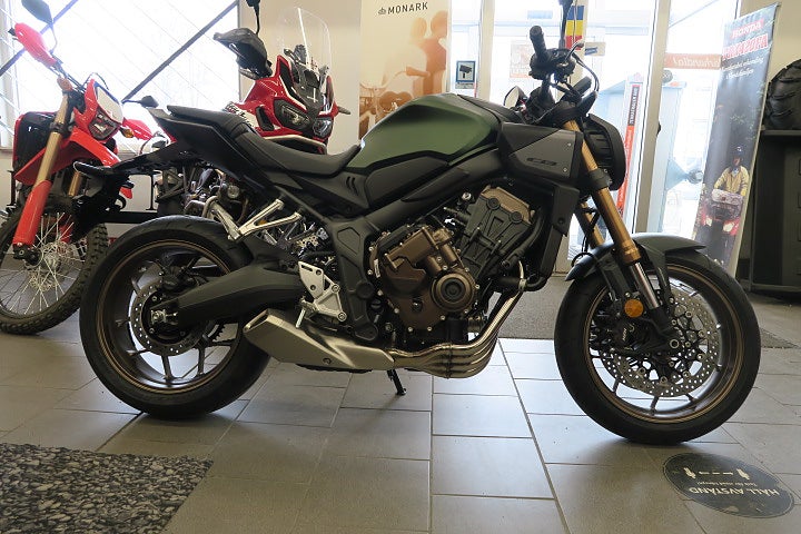 Honda CB650RC-24 E-CLUTCH #Demokampanj!#