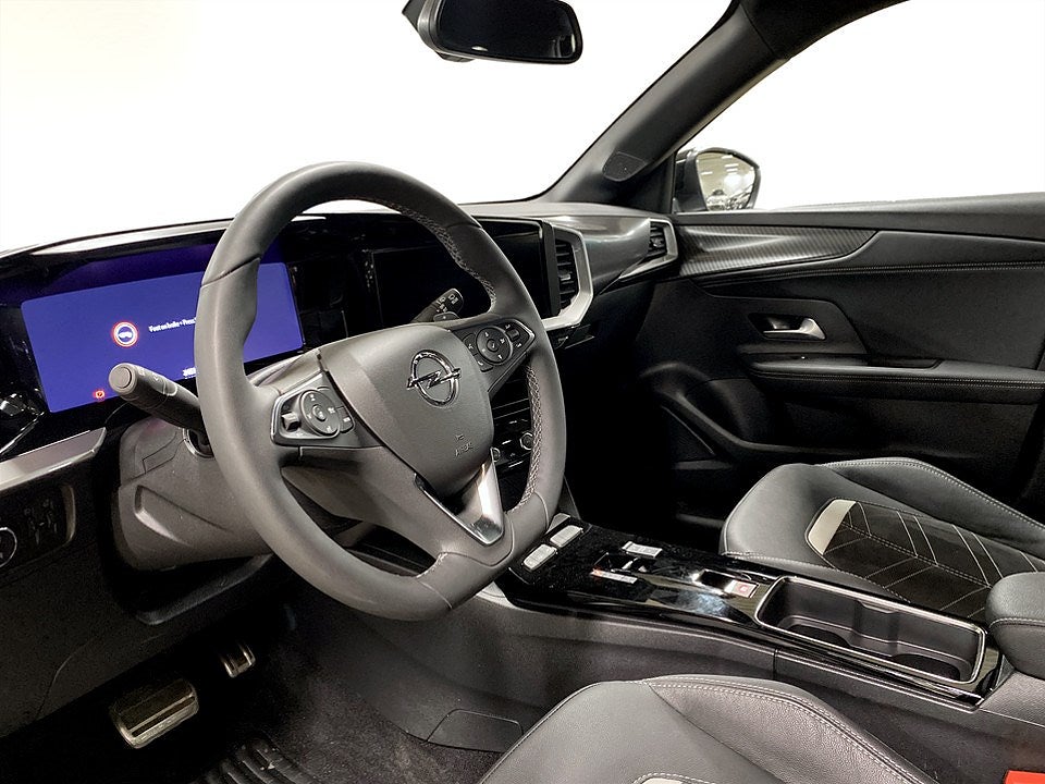 Bild på Opel Mokka Ultimate 1.2 PT 130hk Aut - RATTVÄRME, CARPLAY