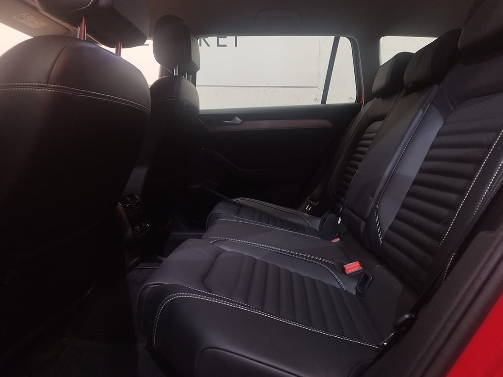 Volkswagen Passat 2018 - miniatyr 9