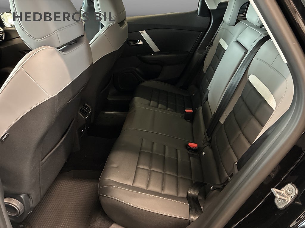 Citroën C4 Hybrid 145 e-DSC MAX thumbnail
