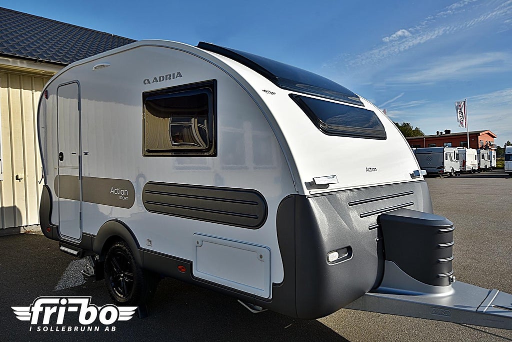 Adria 391 LH Action Sport, Långbäddar