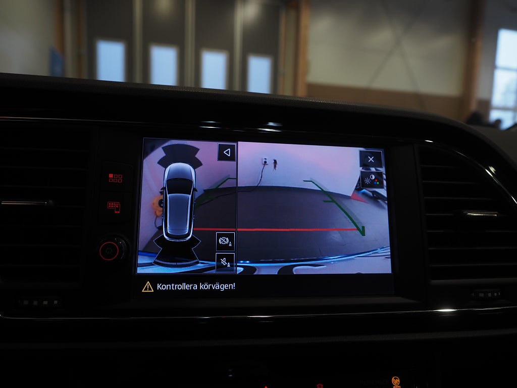 Seat Leon ST Cupra 2.0 TSI 300hk 4Drive |Milltek|Navi|Kamera| 2020