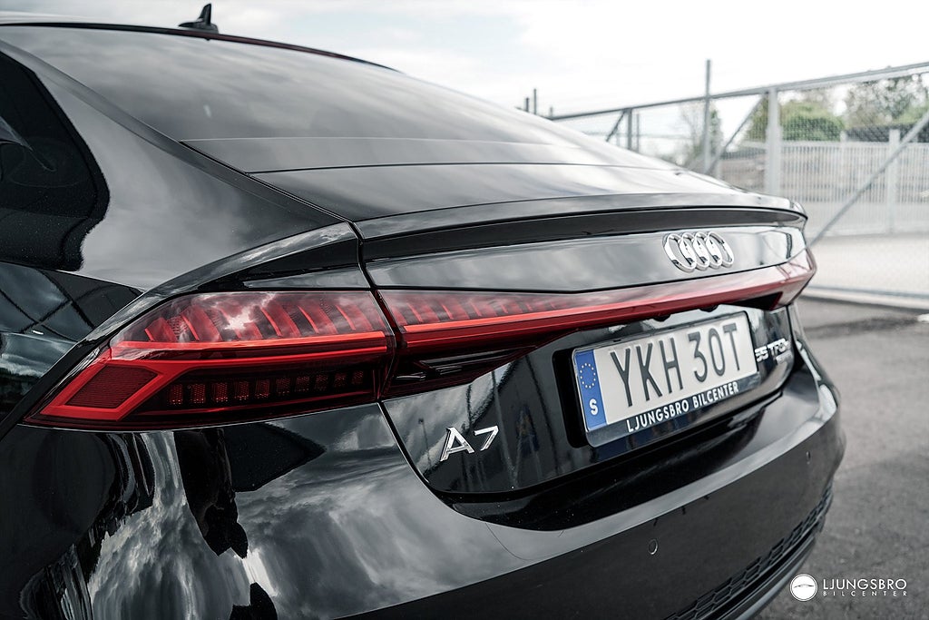 Audi A7 55 TFSI e Quattro S-Line 367hk / Pano / Skinn / SE SPEC