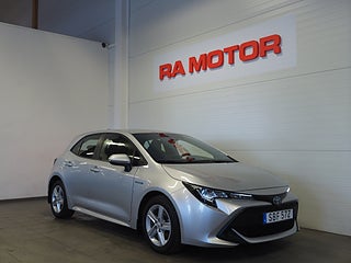 Halvkombi Toyota Corolla 3 av 20