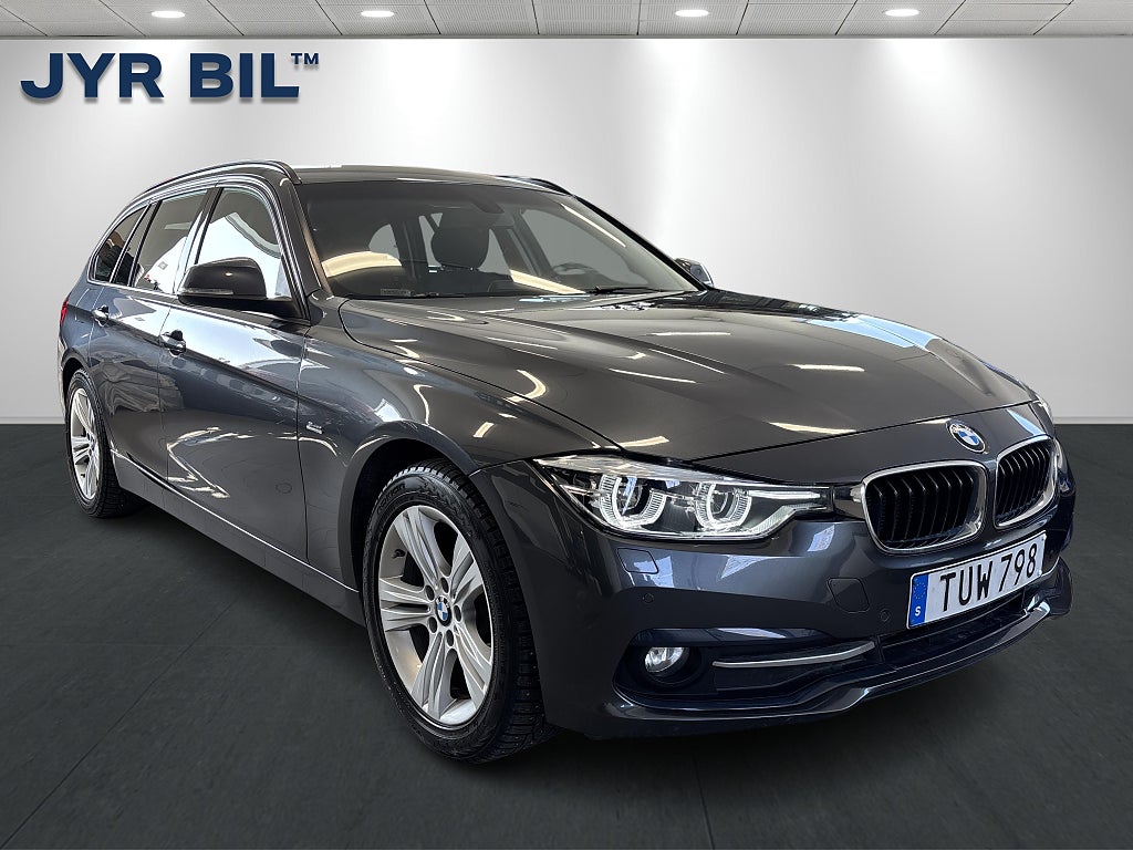 BMW 320 d xDrive Touring Steptronic Sport line Drag / PDC