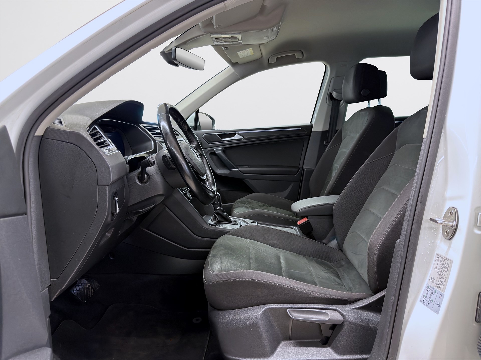 Volkswagen Tiguan 2017, kuva 7/39