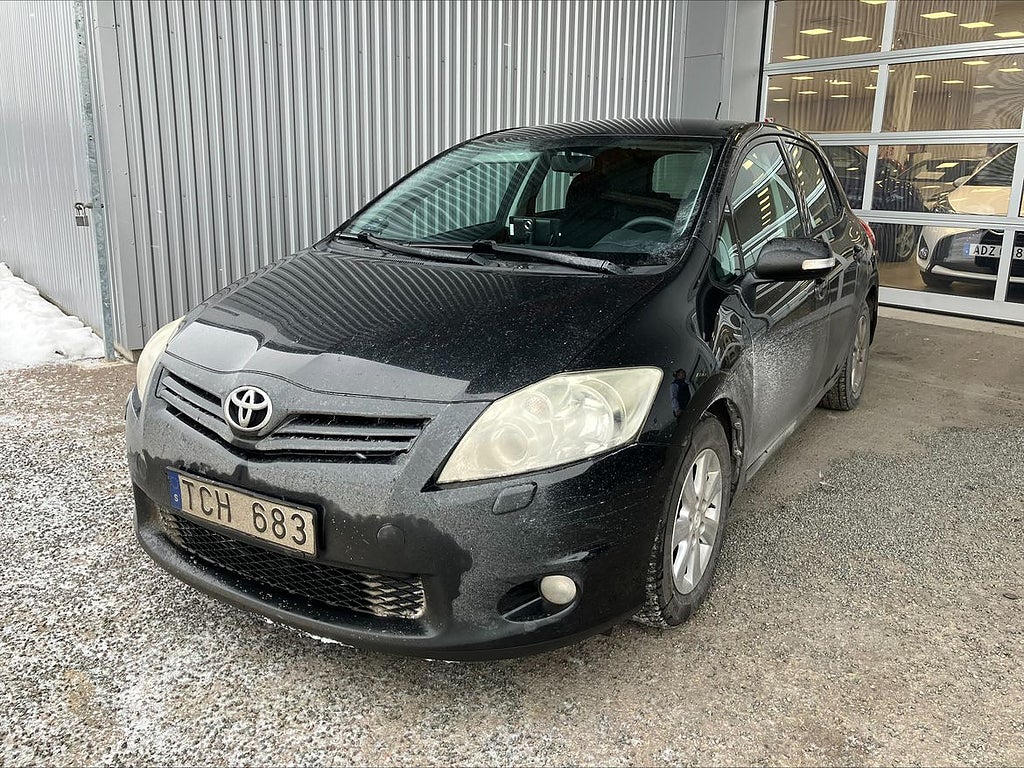Toyota Auris Edition Plus Dragkrok