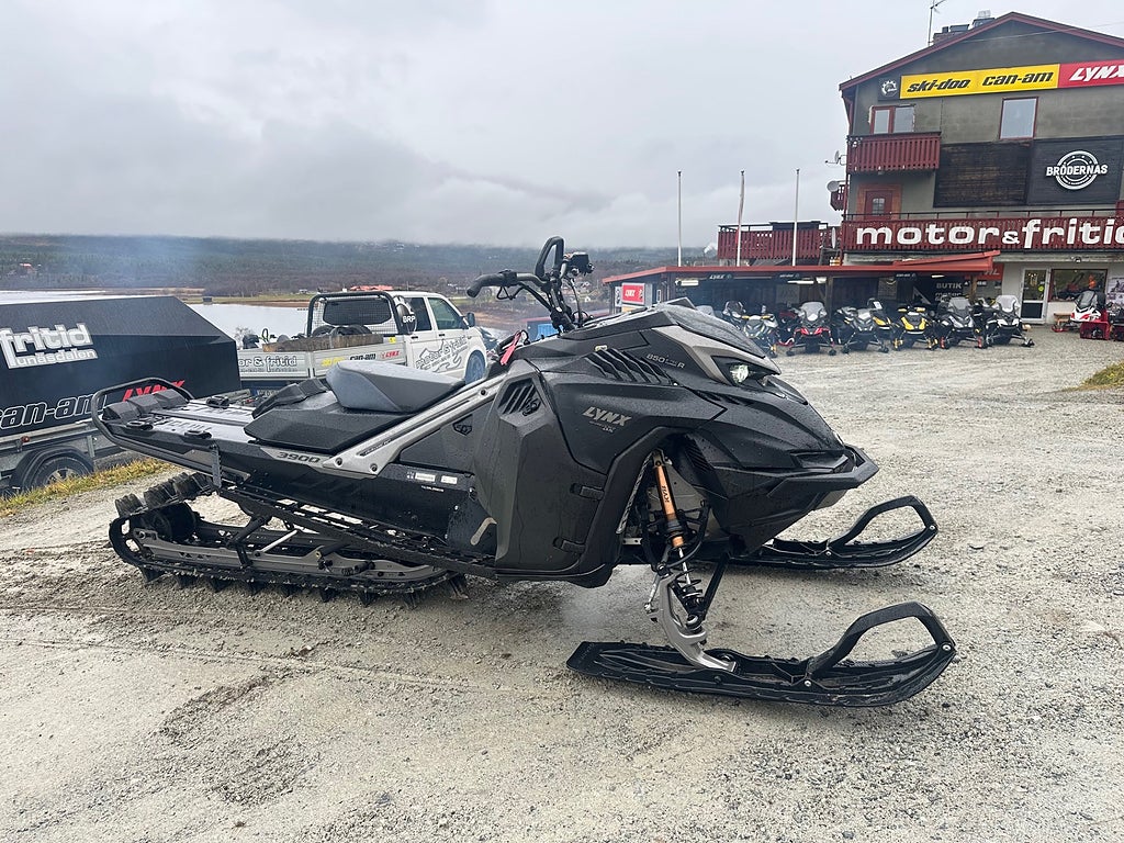 Lynx Shredder DS 3900 850 E-Tec Turbo R -24 *SKOTERNSDAG KAMPANJ 