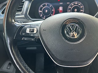 Volkswagen Tiguan TDI 4Motion GT Rattvärm/Drag/SoV-Däck/Kamera/Psens – bild 19