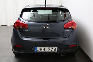 Halvkombi Kia Ceed 7 av 22