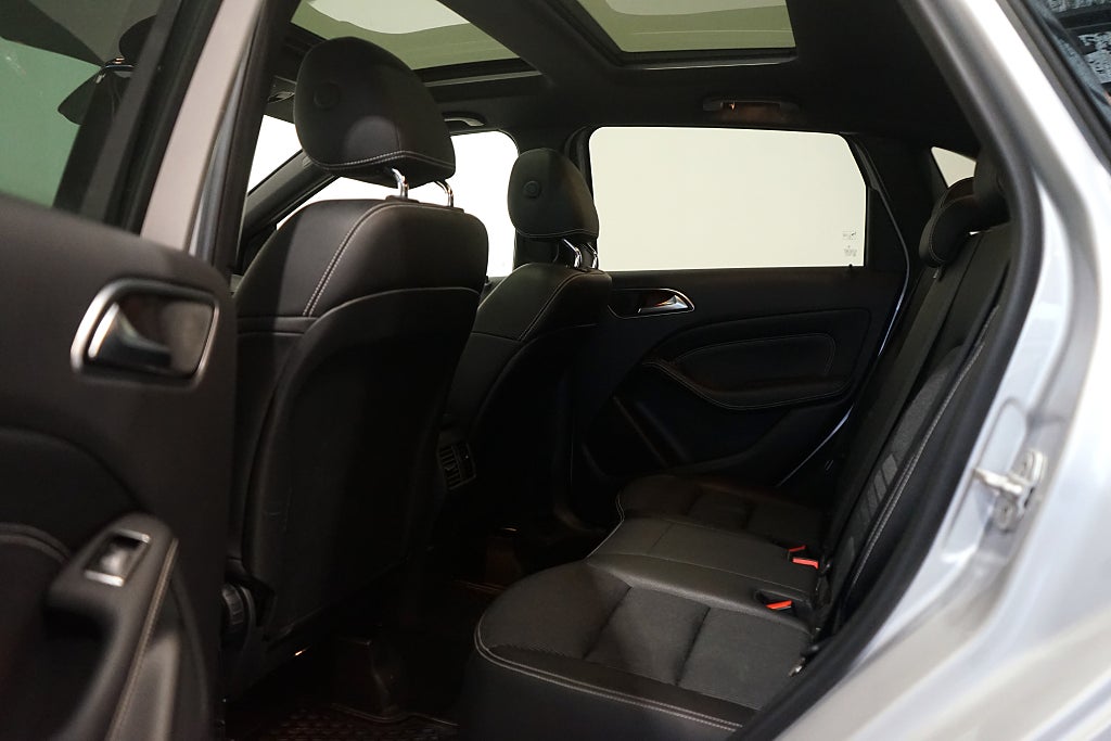 Mercedes-Benz B 180 d Urban Dragkrok B-kamera 109hk