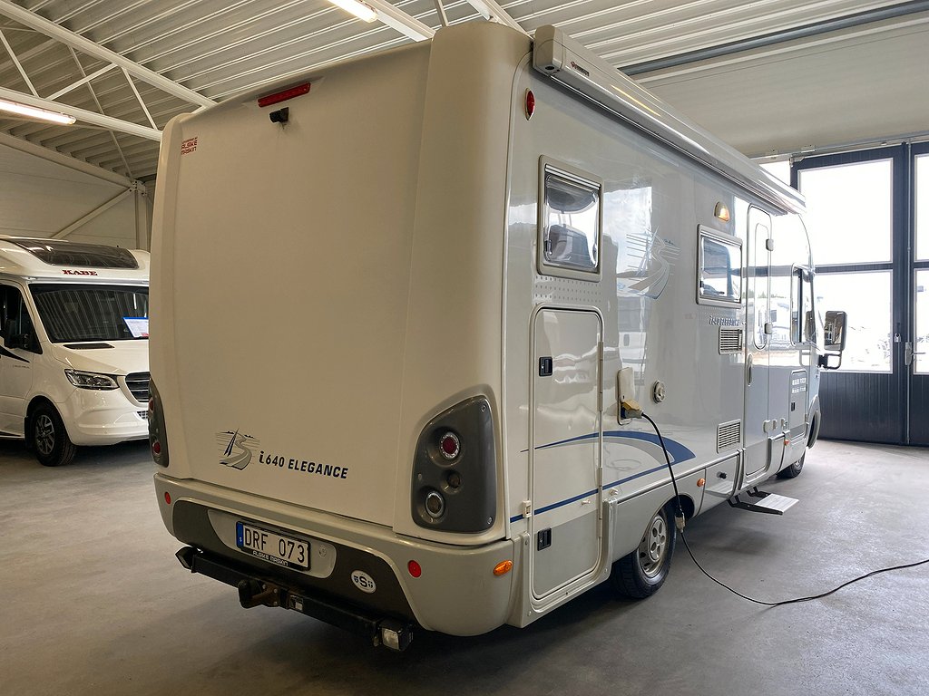 Bürstner i 640 Elegance / ALDE / Solcell / B-kort / Dragkrok - Bürstner