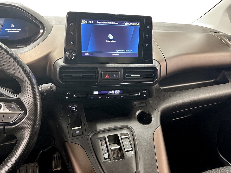 Bild på Peugeot e-Rifter GT 136hk Aut L2 7-SITS CARPLAY NAVI