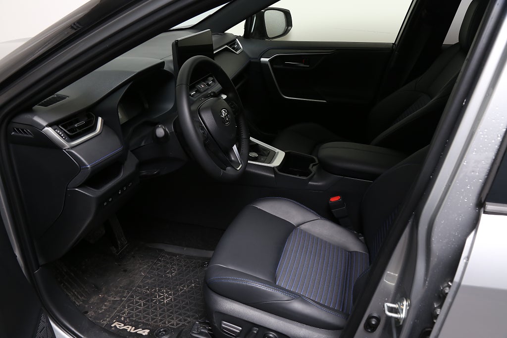 Toyota RAV4 Hybrid AWD-i E-CVT Style 222hk Leasbar