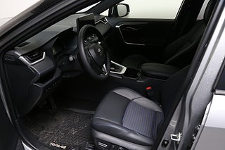 SUV Toyota RAV4 10 av 26