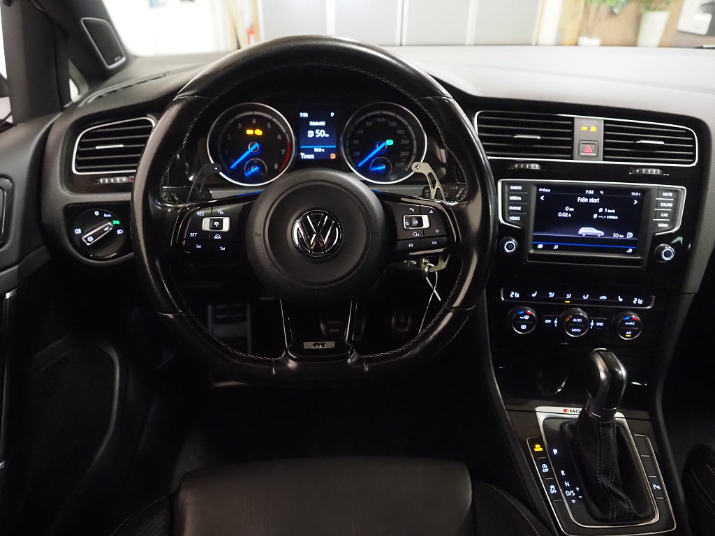 Volkswagen Golf SC R 2.0 TSI 300hk 4M |Dynaudio|Läder|Backkamera| 2017