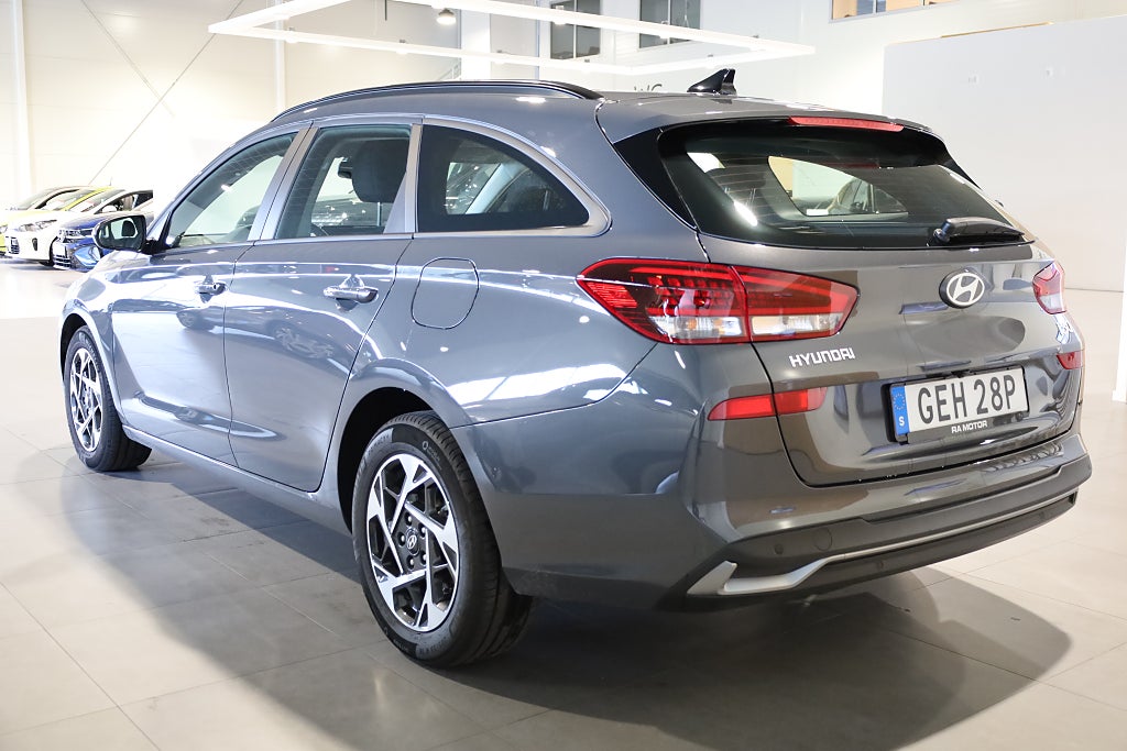 Hyundai i30 1,0 T-GDi MHEV Essential Kombi Aut Navi Kamera