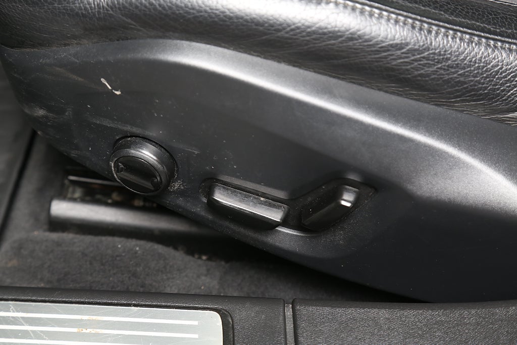 Volvo V90 D4 190hk Momentum SE ll AWD Aut Elstol VOC Dragkrok 2020