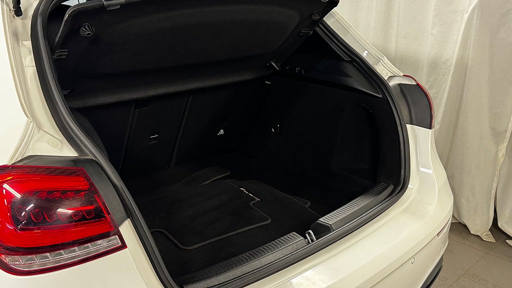 Mercedes-Benz A 250 AMG Sport Nightpackage Navi Widescreen bild 6