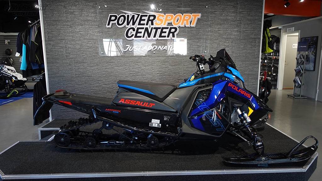 Polaris BOOST SWITCHBACK ASSAULT 146