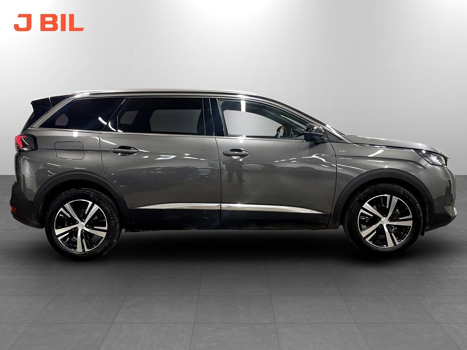 Bild på Peugeot 5008 GT 1.2 PT 130hk Aut - 7-SITS,B-KAMERA,NAV