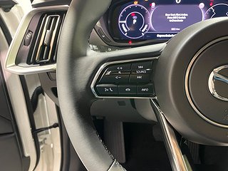 SUV Mazda CX-80 16 av 25