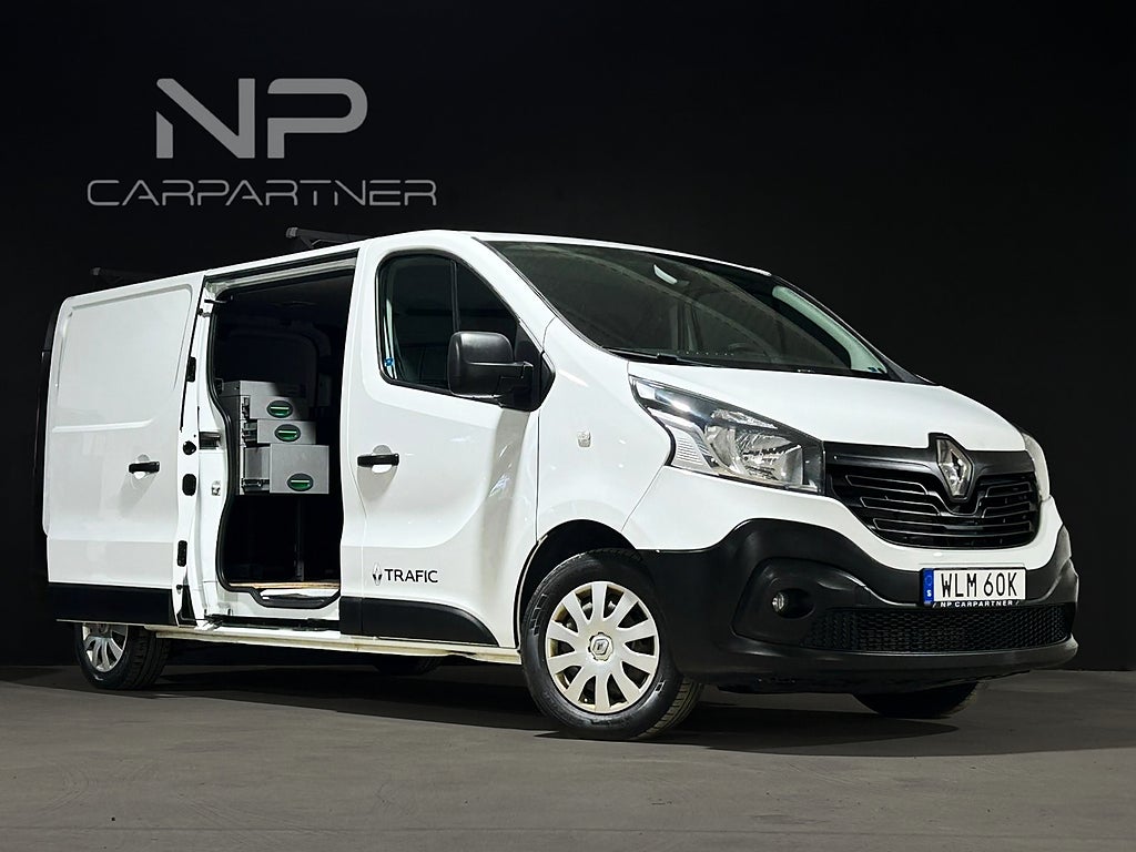 Renault trafic Skåpbil 2.7t | L2 LÅNG | VÄRMARE| DRAG| INREDNING|