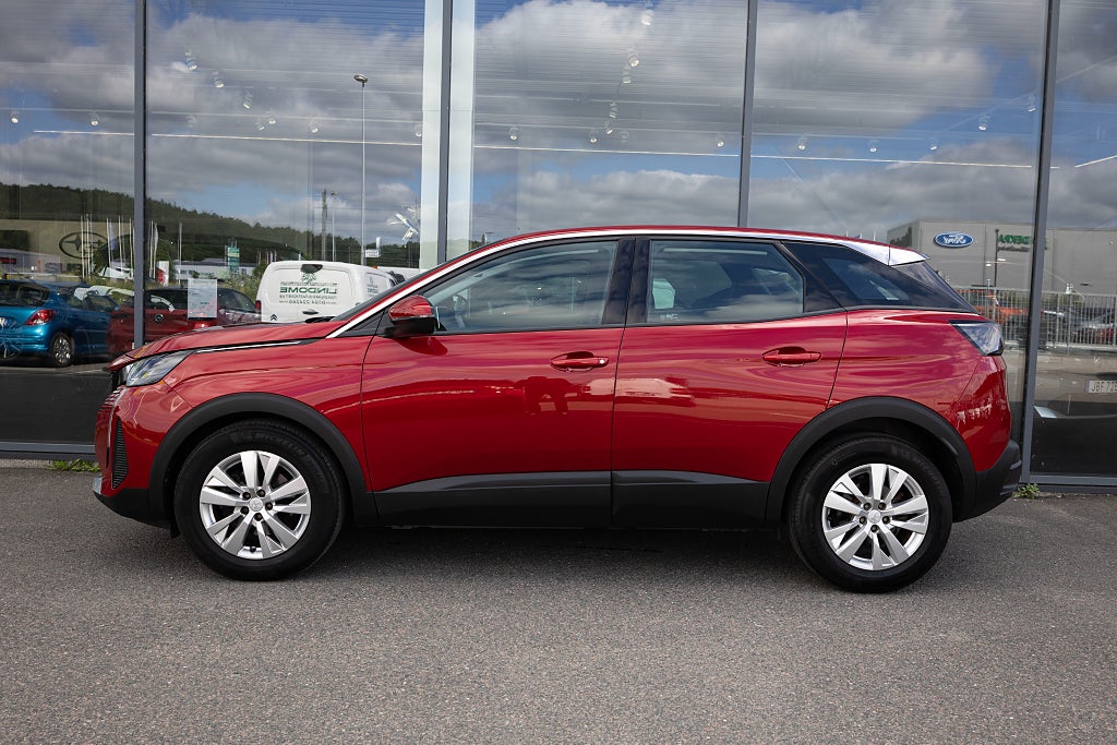 Peugeot 3008 130 hk Automat Bensin Active Pack NYSERVAD