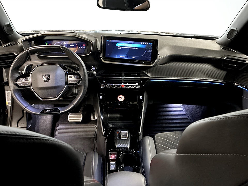Bild på Peugeot 2008 GT 1.2 PT 130hk Aut B-KAMERA CARPLAY