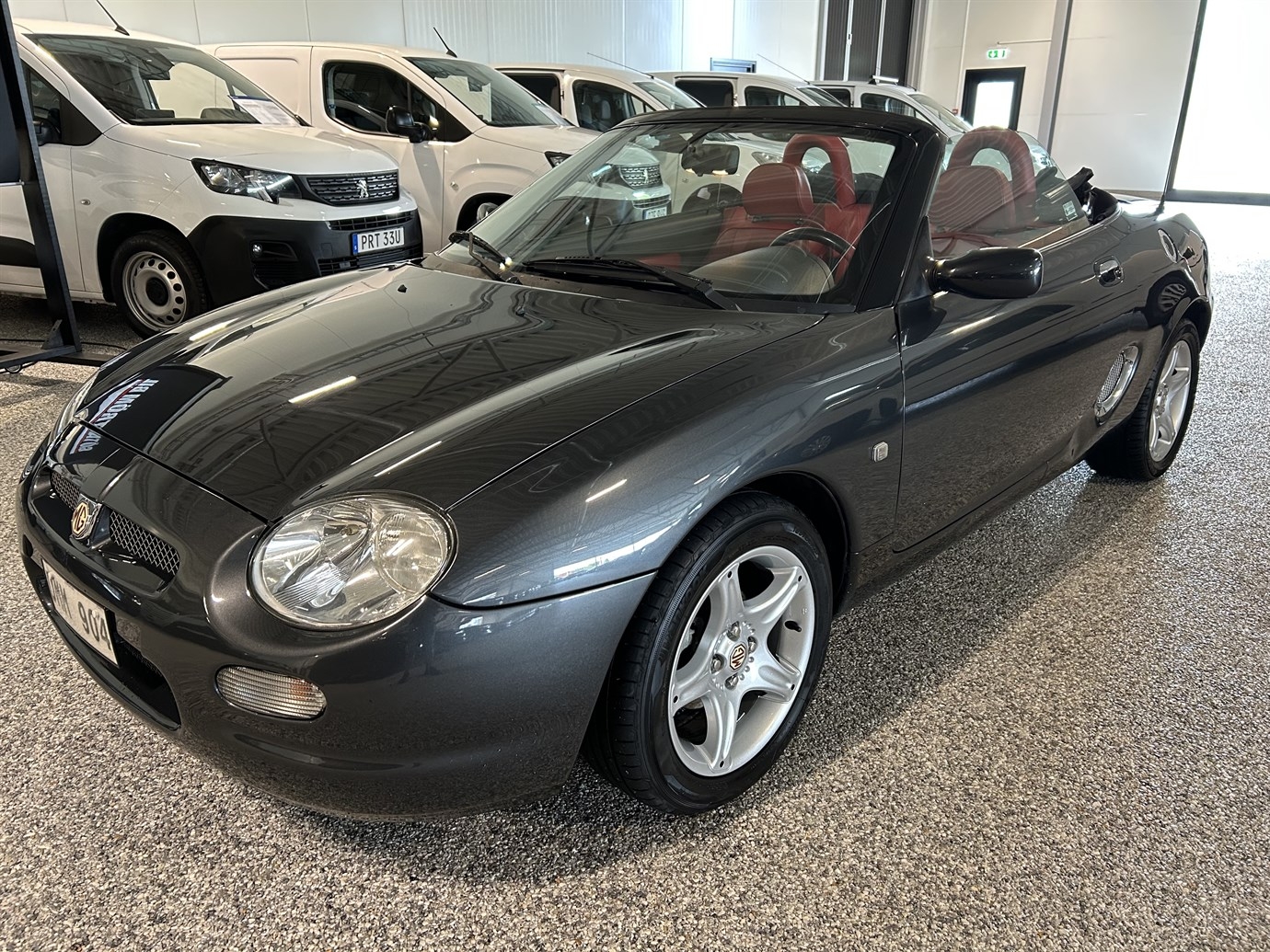 MG F 1.8 VVC 145hk TL5 Cabriolet/Nybes 1997, bild 2/45