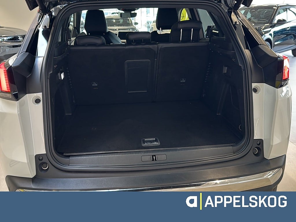 Bild på Peugeot 3008 GT 1.6 Plug-in Hybrid 4 300hk |RÄNTA 3,99%|V-HJUL|