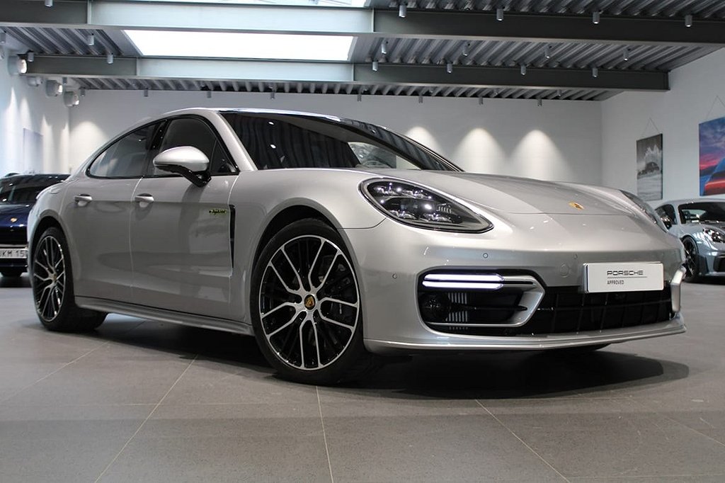 Porsche Panamera 4 E-Hybrid Platinum Edition