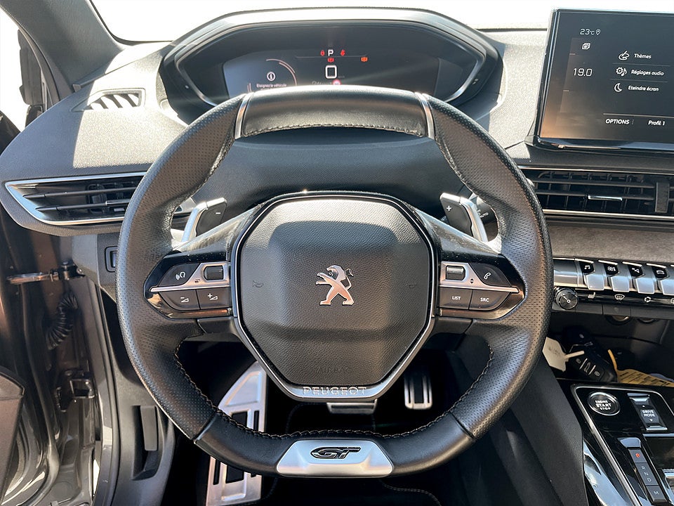 Bild på Peugeot 5008 GT 1.2 PT 130hk Aut 7-SITS B-KAMERA CARPLAY