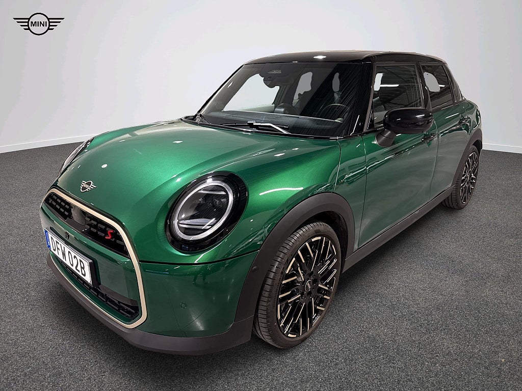 MINI Cooper S 5-dörrar , Head-Up, Elstolar, Driving Assistant, H&K