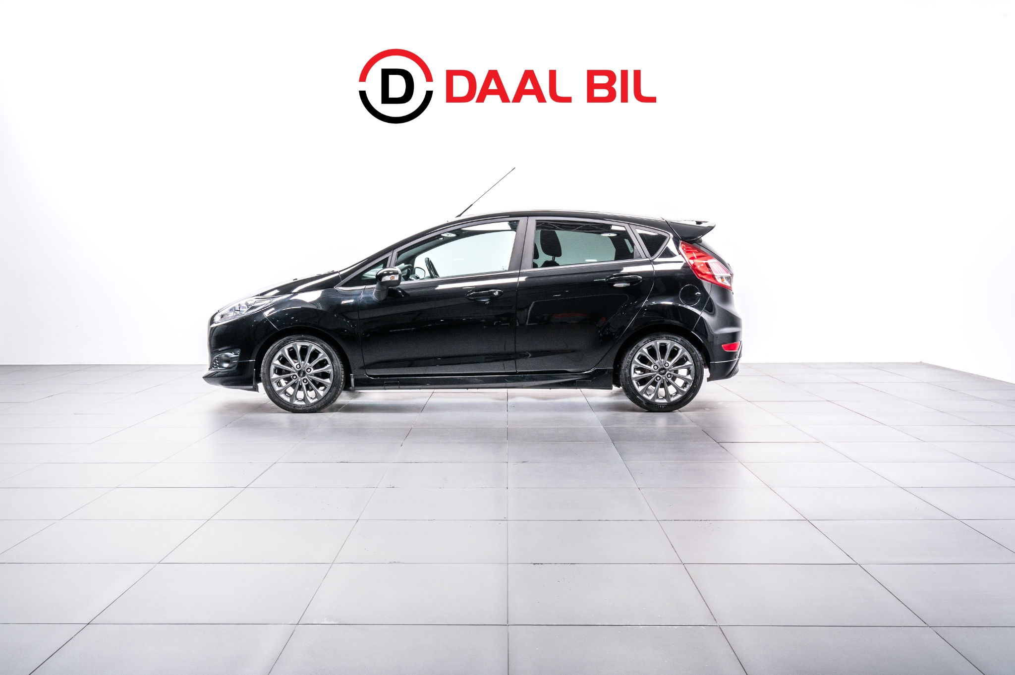 Ford Fiesta 2018, photo 4/10