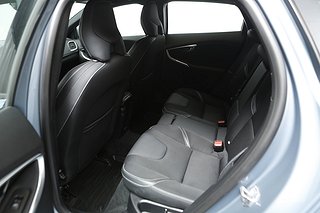 Halvkombi Volvo V40 21 av 23