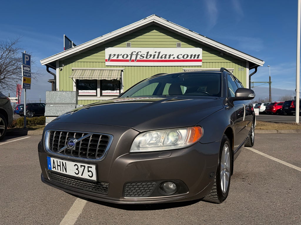 Volvo V70 2.0F Momentum Euro 4