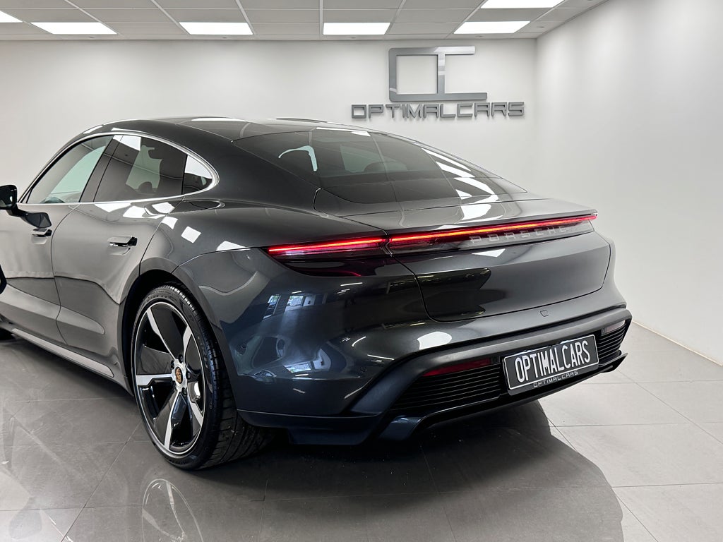 Porsche Taycan 2020 - miniatyr 16
